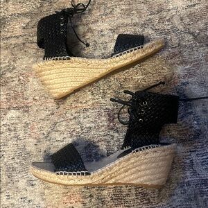 Bettye Muller Woven Leather Wedge Espadrille Lace-Up Sandals - Black.Size 8. New